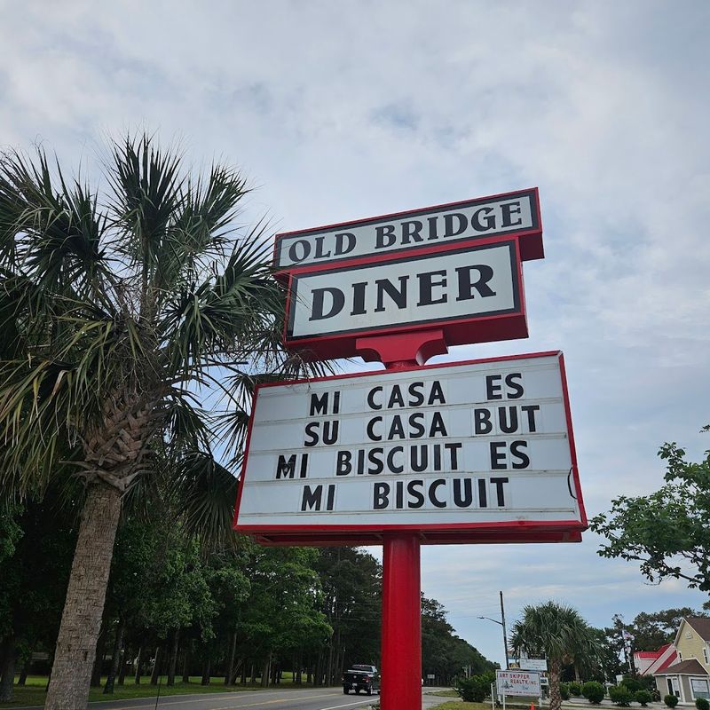 The Diner Atmosphere