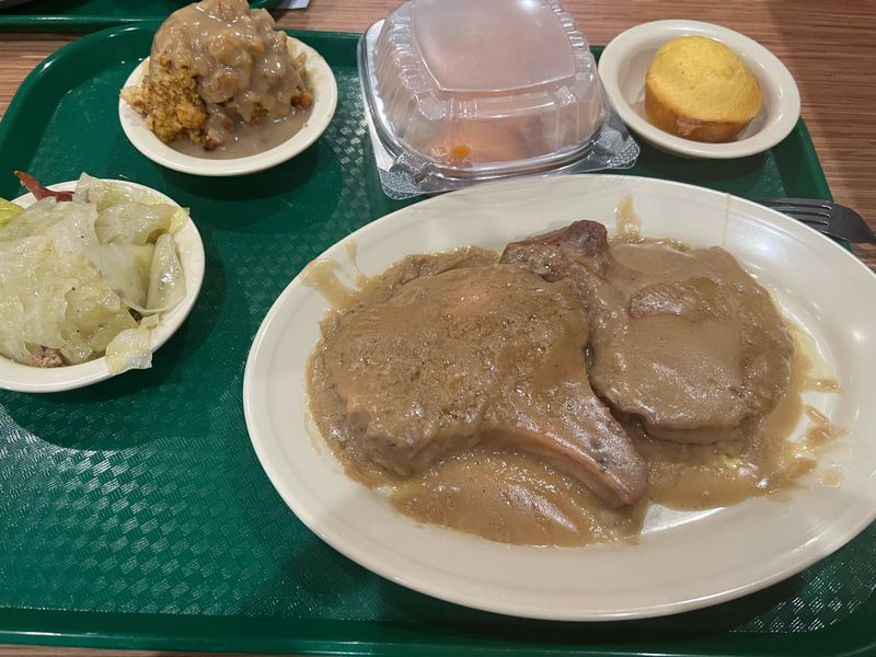 Smothered Pork Chops: The Legendary Headliner