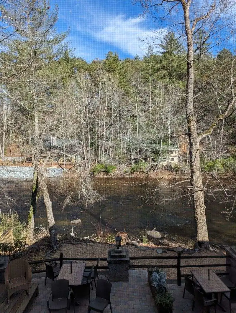 A Riverside Escape in Georgia