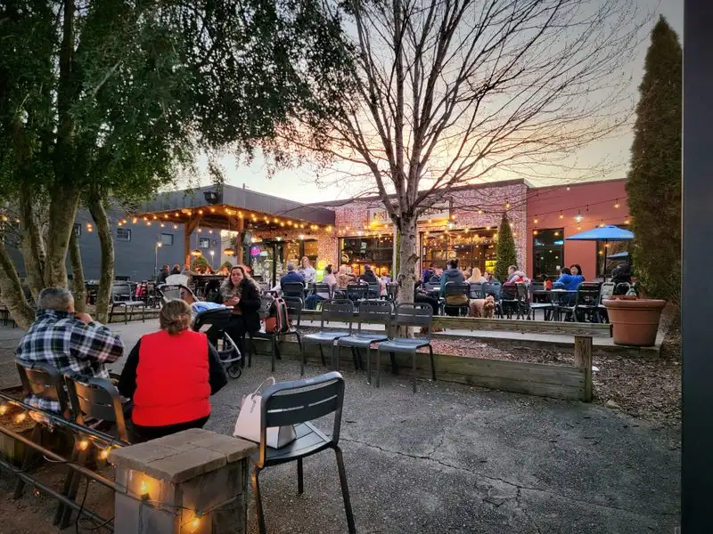 Why Clayton&rsquo;s Food Scene Works: Mountains, Markets, and Makers