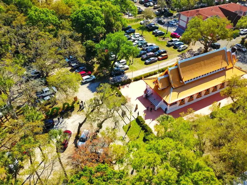 Parking, lines, and cash-only tips