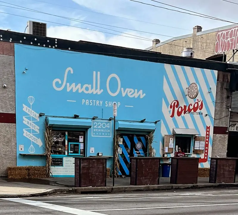 Small Oven Pastry Shop & Porco's Porchetteria