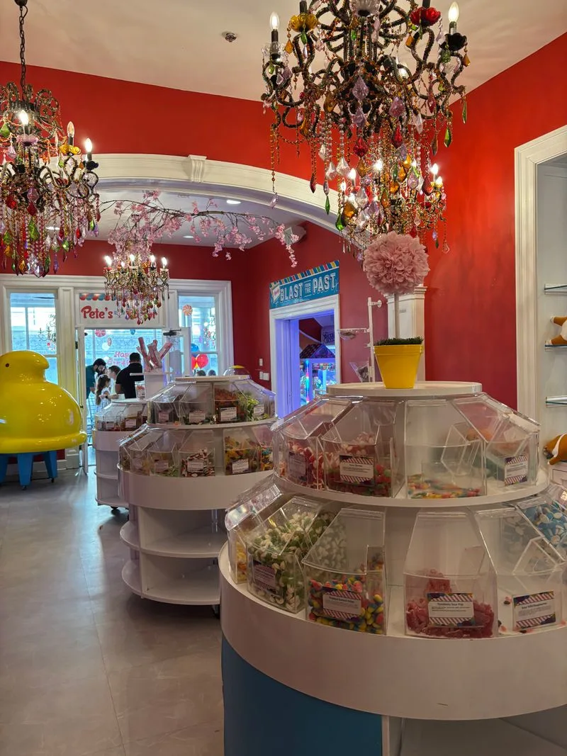 Retro Candy and Toy Nooks