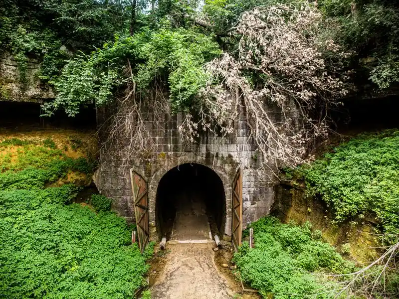 Tunnel #3 between Norwalk and Sparta