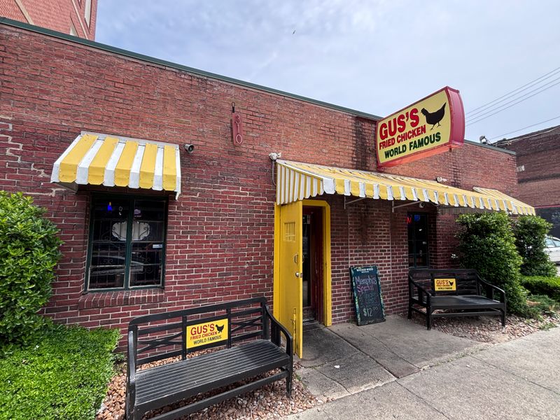 Gus&rsquo;s World Famous Fried Chicken &ndash; Memphis