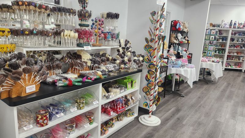 Furlong&rsquo;s Candies & Ice Cream &mdash; Norwood