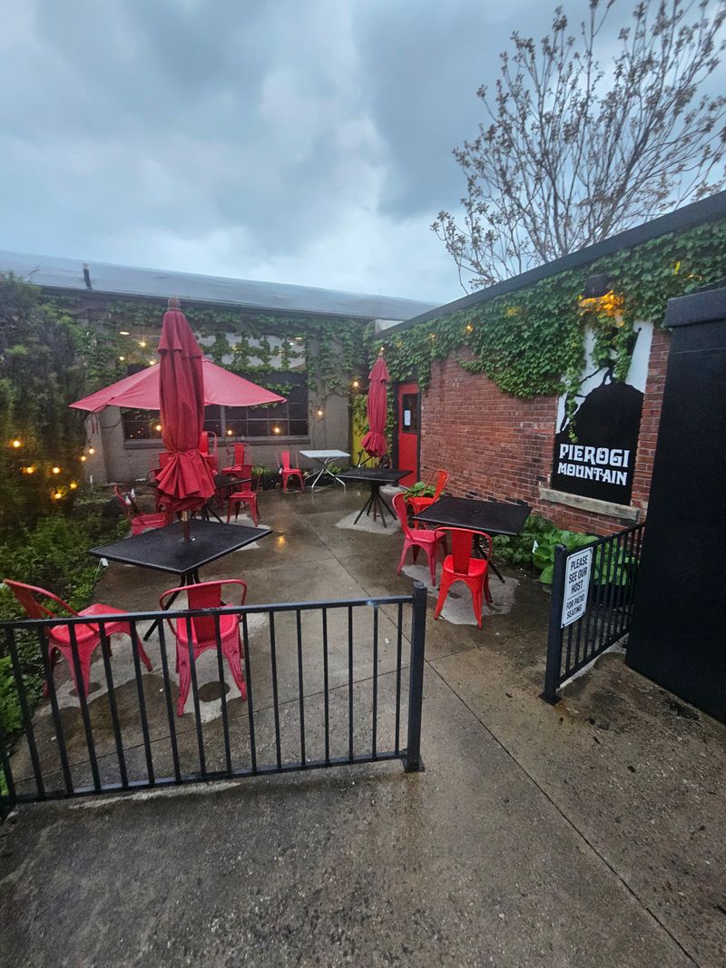 Insider Tips: Timing, Deals, And Vibes