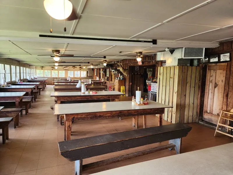 Atmosphere, service, and timing your visit