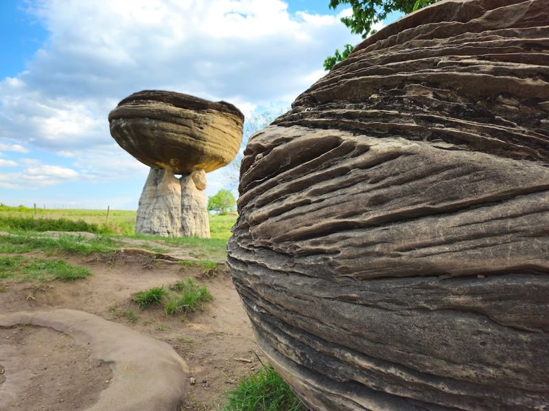 Mushroom Rock State Park &mdash; Brookville/Ellsworth, KS