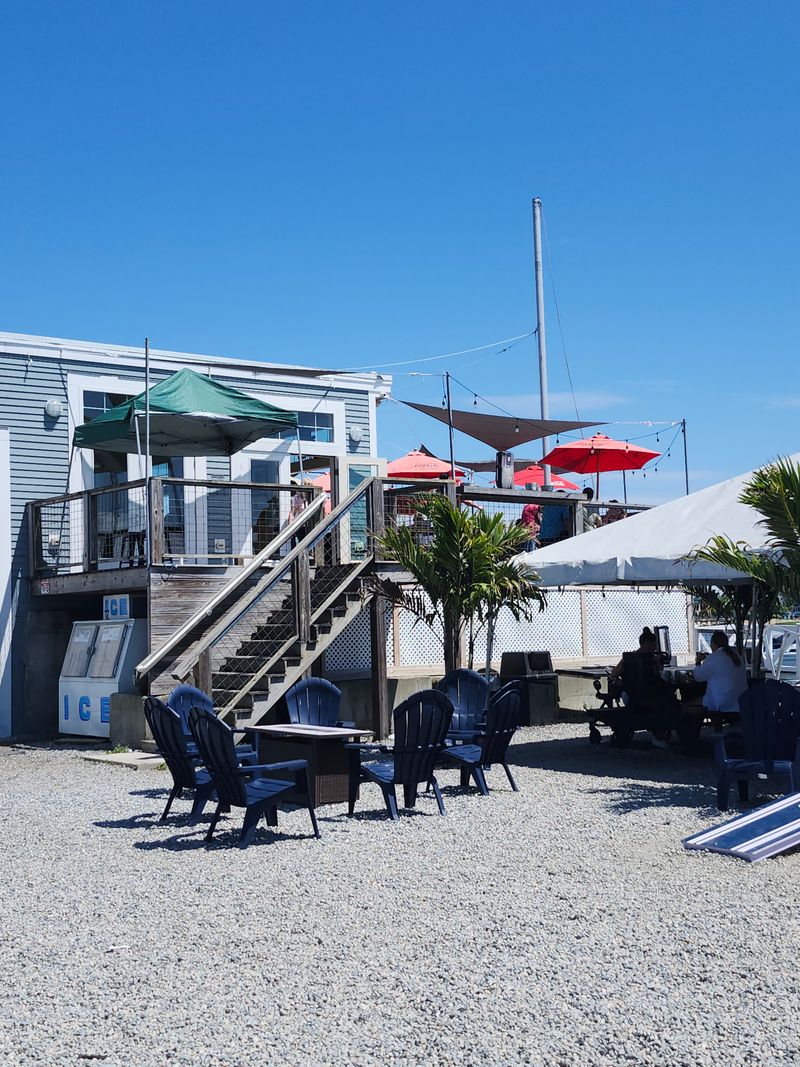 Setting the scene at the waterfront shack