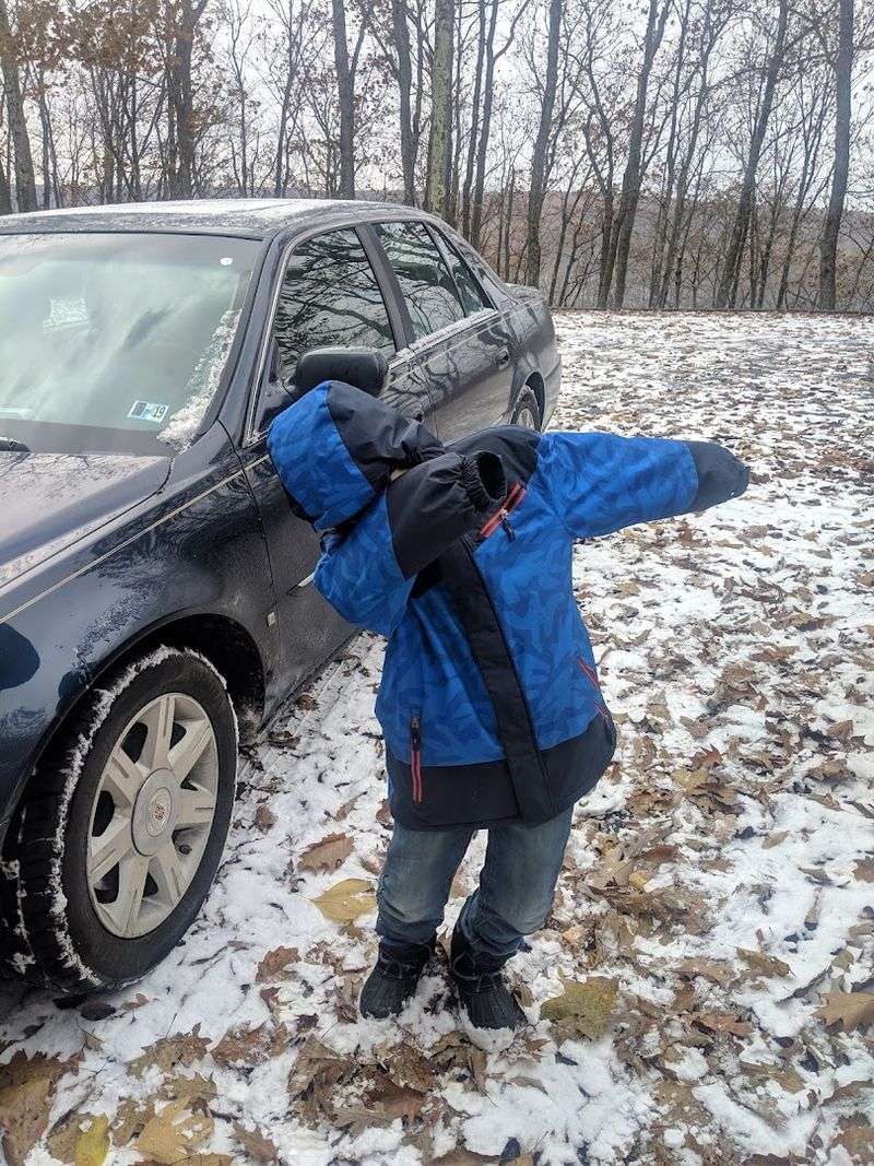 Cross-Country Skiing and Snowshoeing at Rimrock