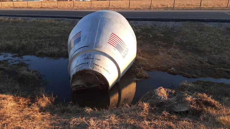 Winganon Space Capsule 