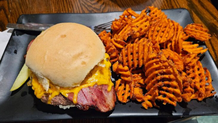 10 Low-Key Burger Spots Across Pennsylvania That Deserve a Visit in 2026