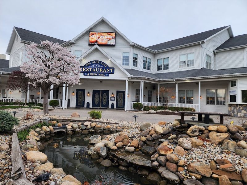 Blue Gate Restaurant & Bakery (Shipshewana)