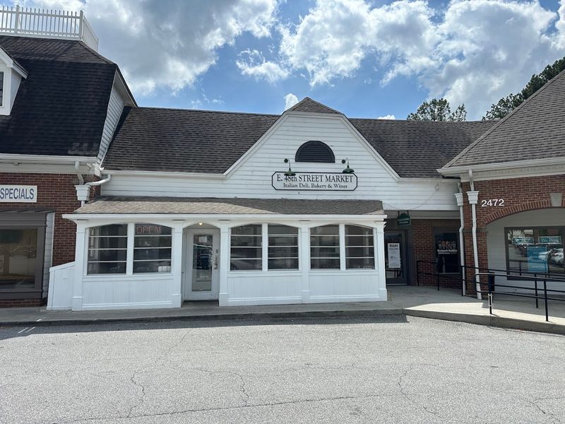 E. 48th Street Market (Dunwoody)