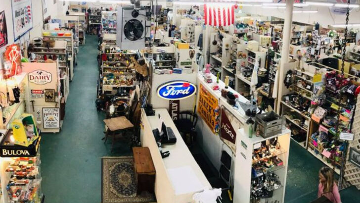 11 Large Bazaars Across Massachusetts Where You Can Browse for Hours Without Spending Much