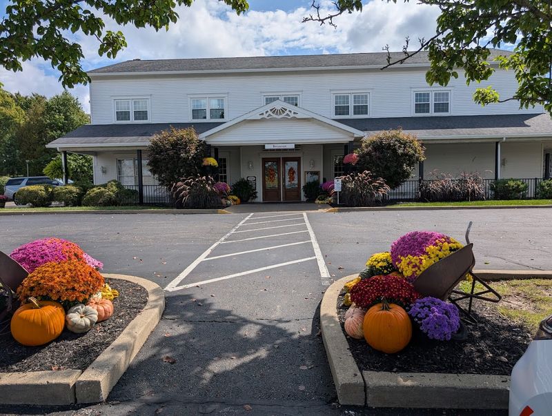Amish Door Restaurant - Wilmot, OH
