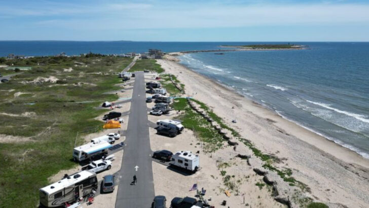 12 Campgrounds Across Massachusetts That Prove Camping Doesn&rsquo;t Have to Be Uncomfortable