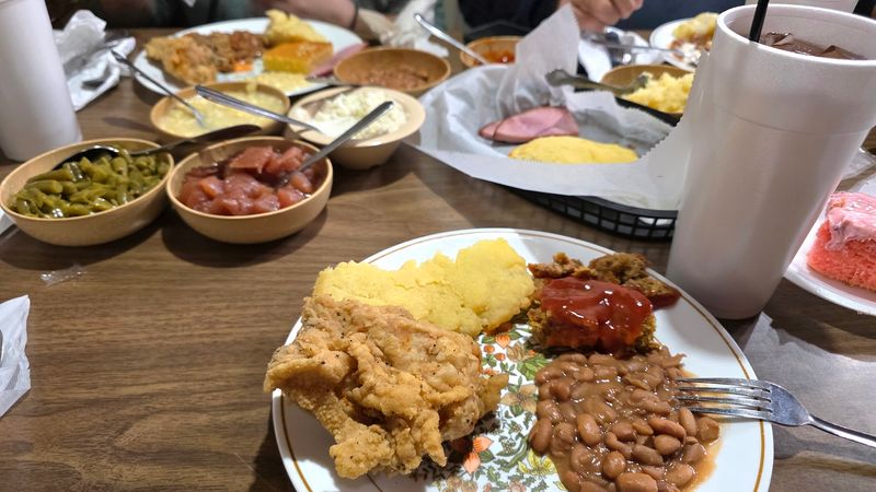 Hillbilly Hide-A-Way Restaurant