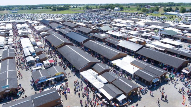15 legendary flea markets across America where leaving empty handed is basically impossible