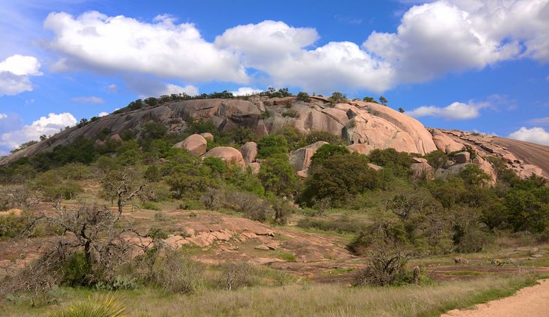 Enchanted Rock Summit Trail - Fredericksburg
