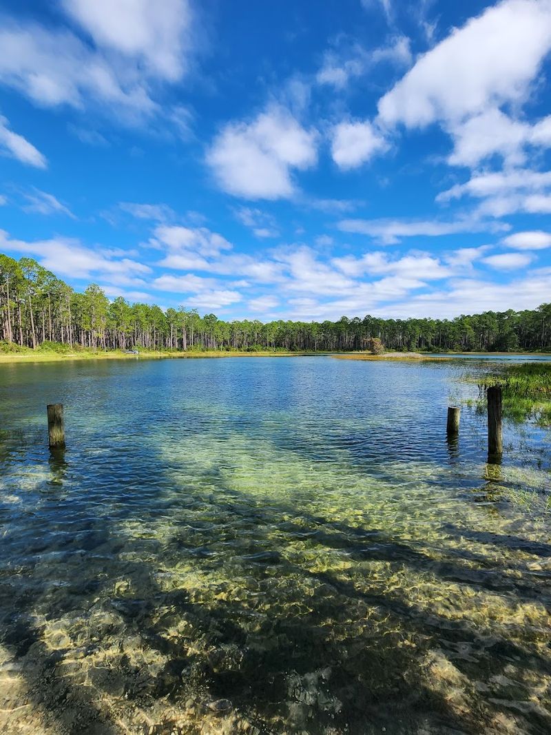 Ocean Pond Campground: Lakeside Serenity