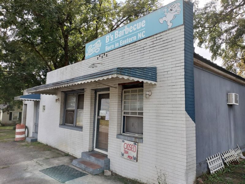 Why B's Barbecue Remains a True North Carolina Institution