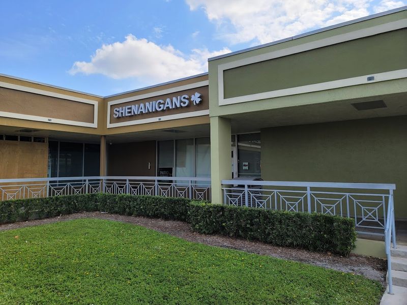 A South Florida Sports Bar With a Story Behind Its Walls