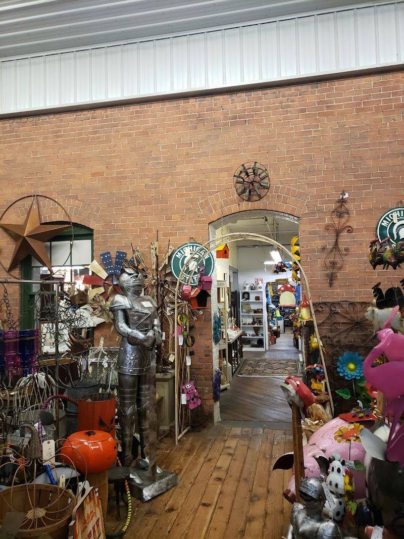 Warehouse One Antiques & Collectibles