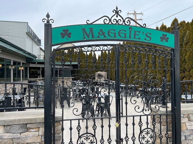 Casual, Welcoming Neighborhood Vibe