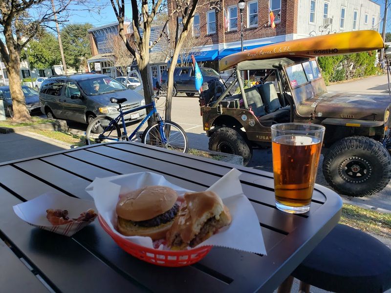 Essential Visitor Information for Royal James Cafe