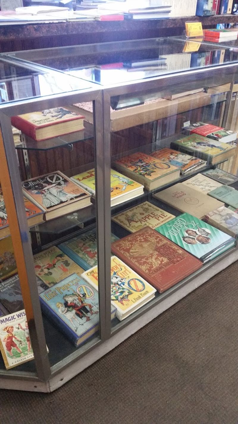 Amber Unicorn Books &mdash; Nevada (Las Vegas)