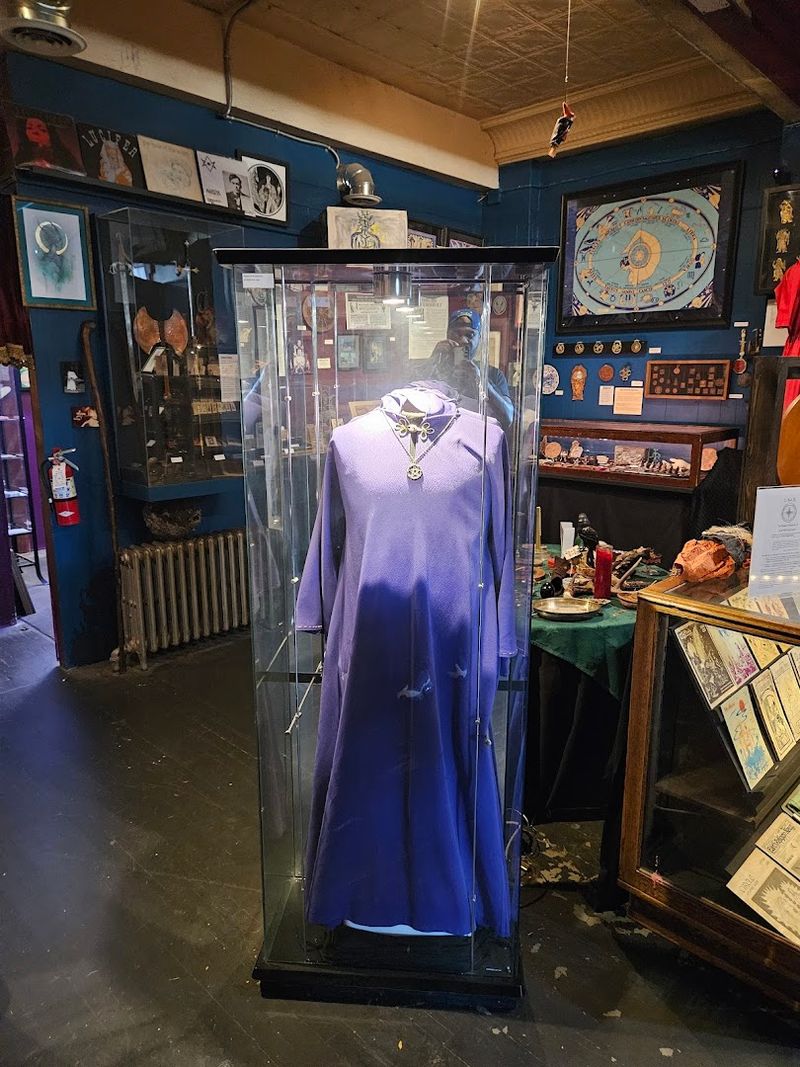 Origins: Raymond Buckland and the Birth of the Collection