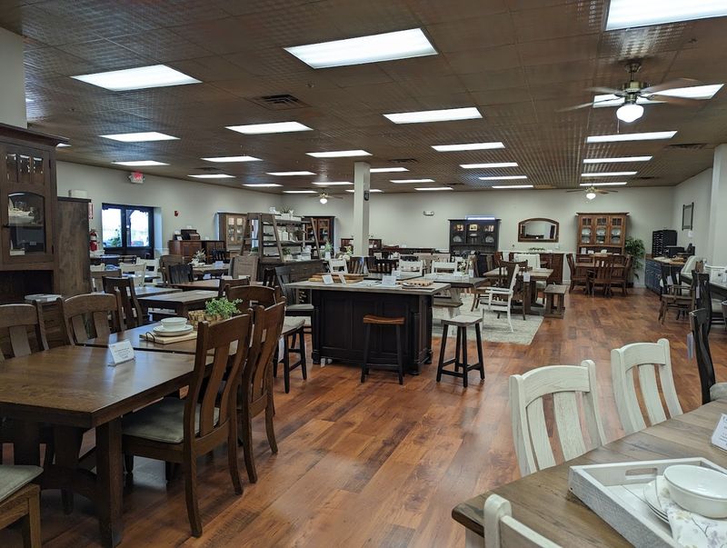 More Than Just Shopping&mdash;It's an Experience