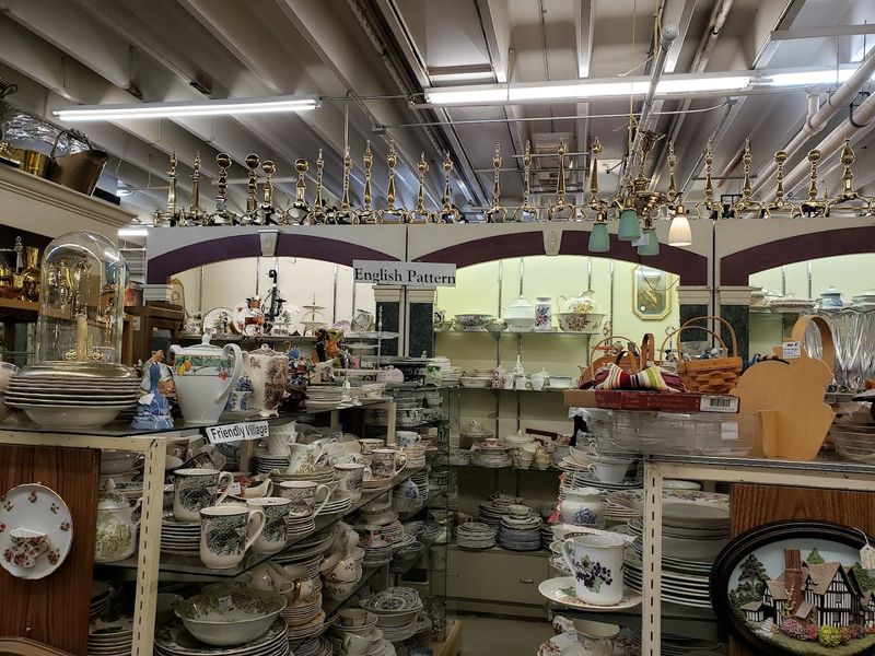 A Destination for Serious Antique Hunters