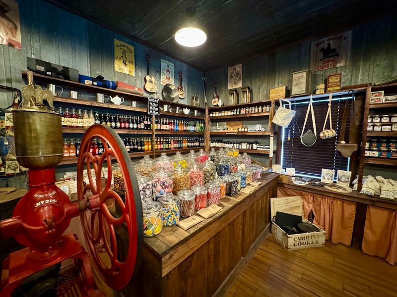 Richloam General Store - Webster