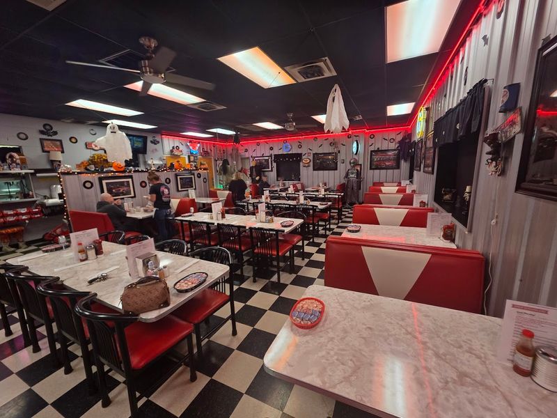 Old 64 Diner