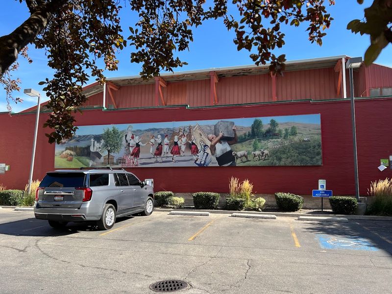 Patio, Hours, And Beat The Rush