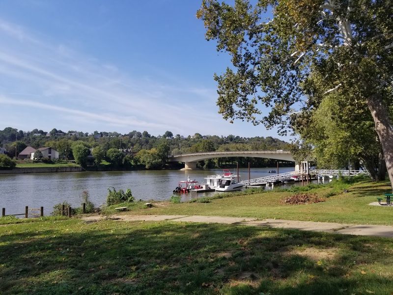 Marietta, Ohio (Ohio River)