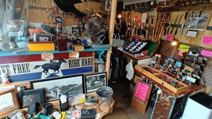 At This Massive Flea Market In New Jersey, A Few Dollars Can Go A Long Way