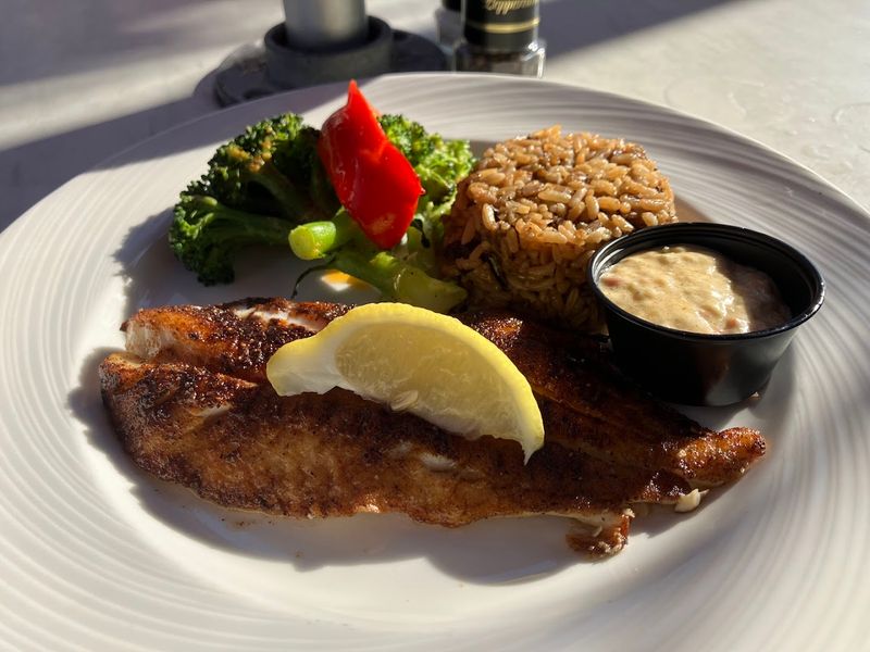 Guppys on the Beach &mdash; Indian Rocks Beach, FL