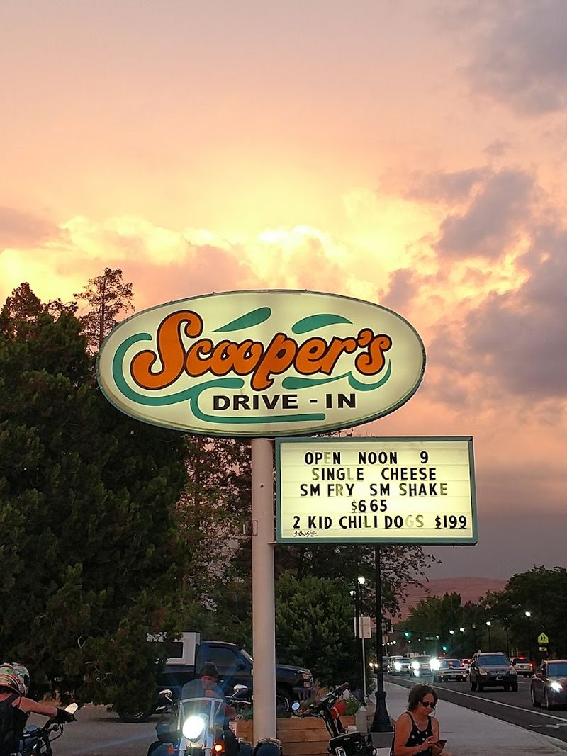 Scoopers Drive-In &ndash; Sparks, NV