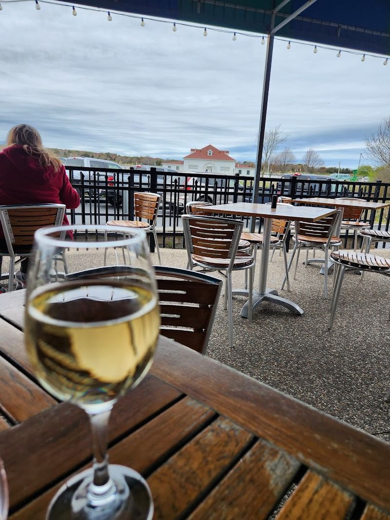 Seafood Sam's (Sandwich, Cape Cod)