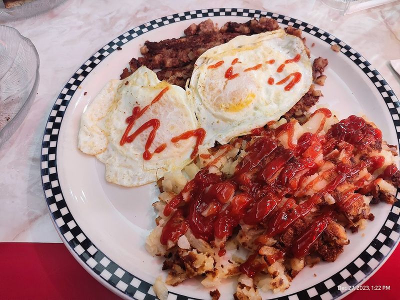 Park West Diner, Little Falls