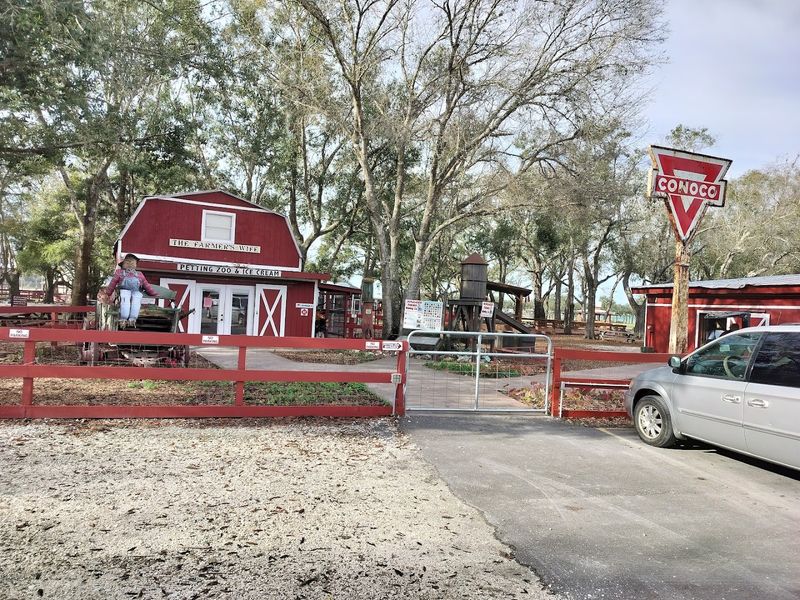 Practical Info: Hours, Parking, and Contact