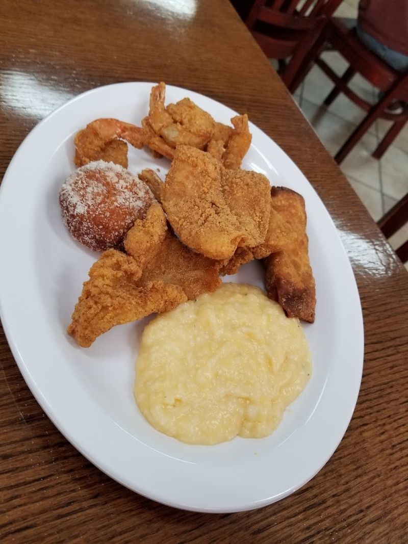 The Royal Cafe &mdash; Quitman, GA