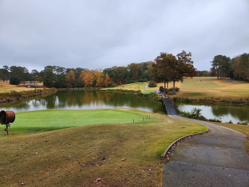 Athens &mdash; College Town Culture and Outdoor Exploration