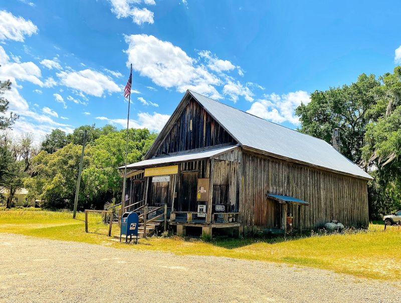 Wood and Swink General Store and Post Office - Evinston