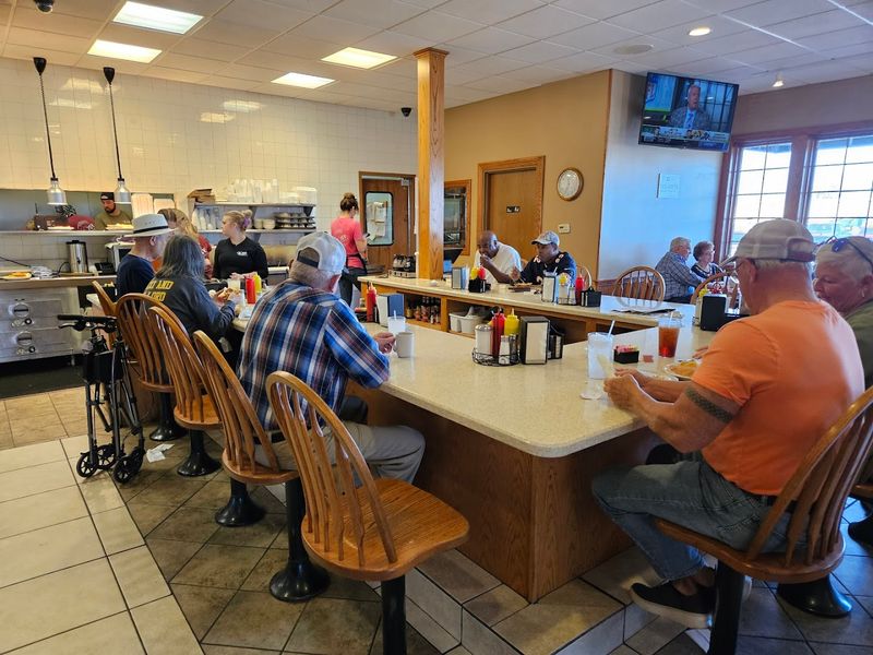 The Warm, Old-School Atmosphere That Feels Like Stepping Back in Time