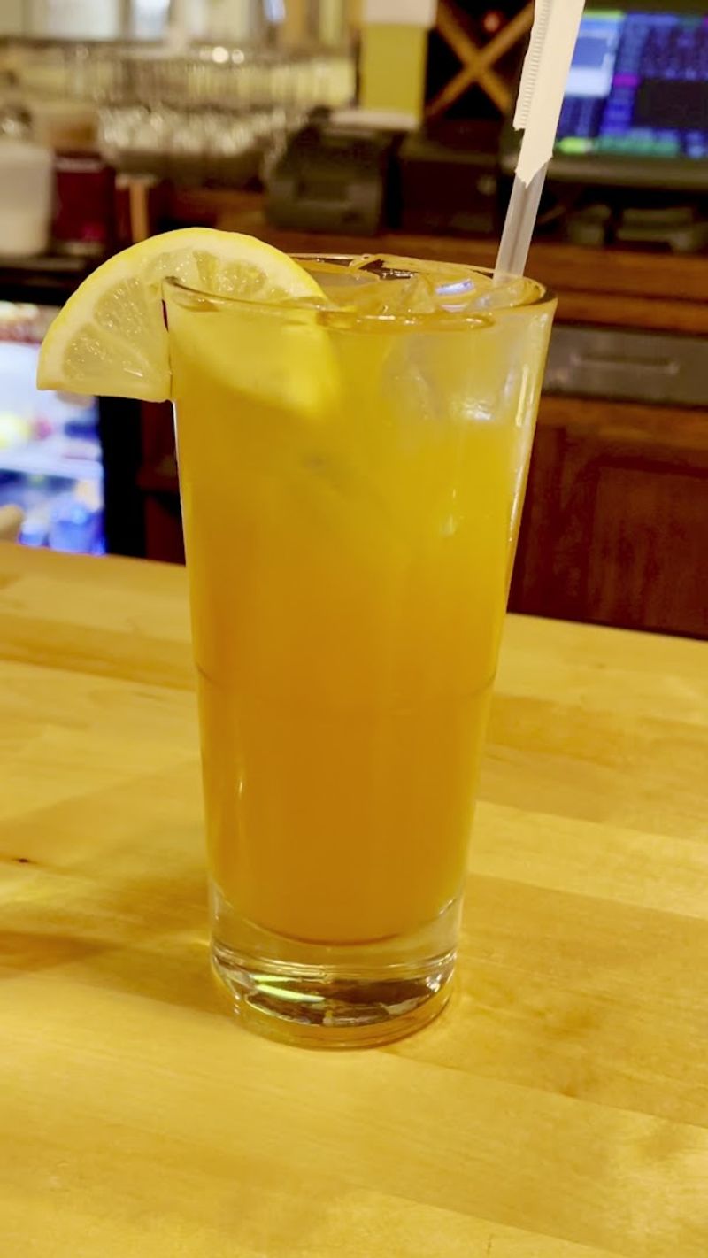 Cocktails, Beer, And A Smart Bar